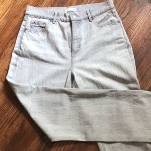 EUC cropped Loft jeans